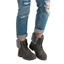 SDS Trappers Cinza Com Pele 1
