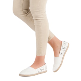 Alpercatas com jatos branco 1