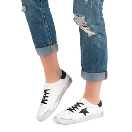 Tênis elegantes e baixos branco preto cinza 1