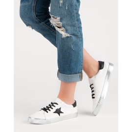 Tênis elegantes e baixos branco preto cinza 2