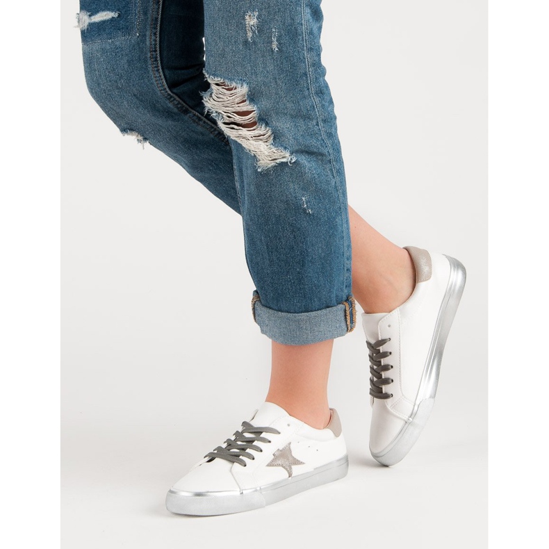 Tênis elegantes e baixos branco multicolorido 1