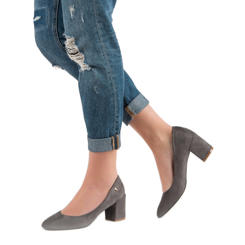 Bombas Classic VINCEZA cinza 2