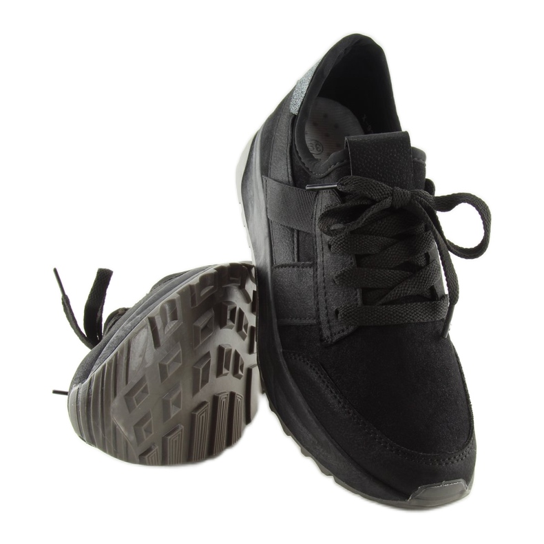 Sapatos esportivos pretos X-9733 Black 1