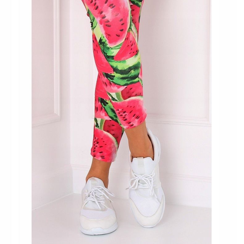 Calçados esportivos brancos ultraleves BY-069 1