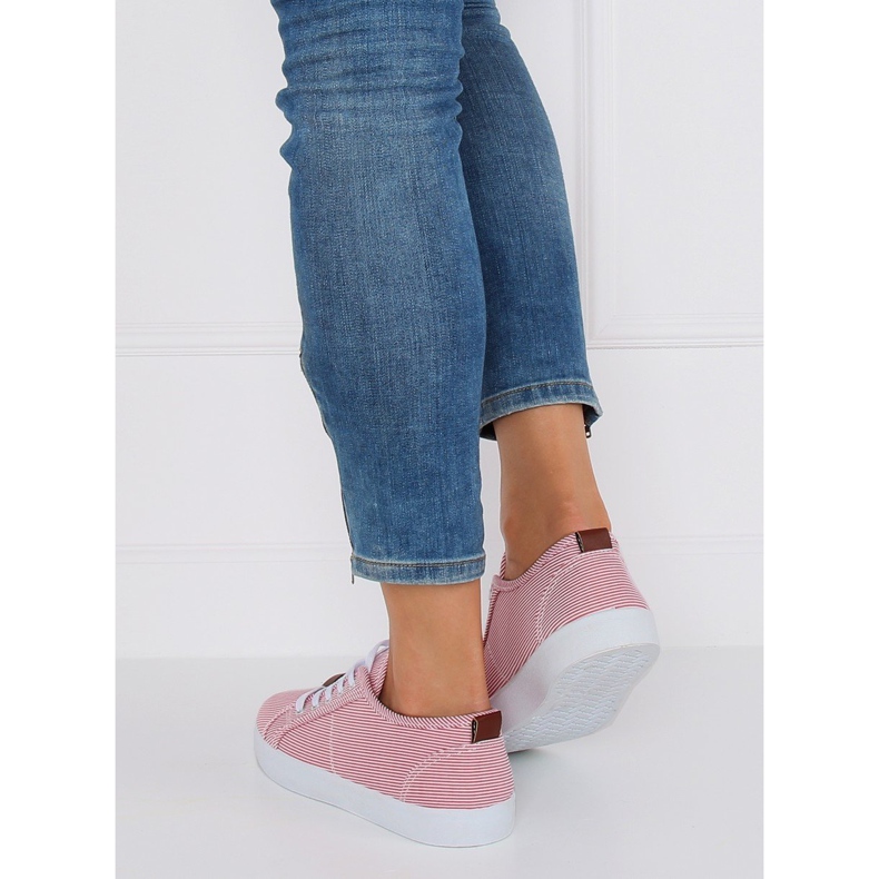 Tênis listrado vermelho JX70P vermelho 2