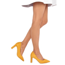 Bombas no posto amarelo LE056P Amarelo 1