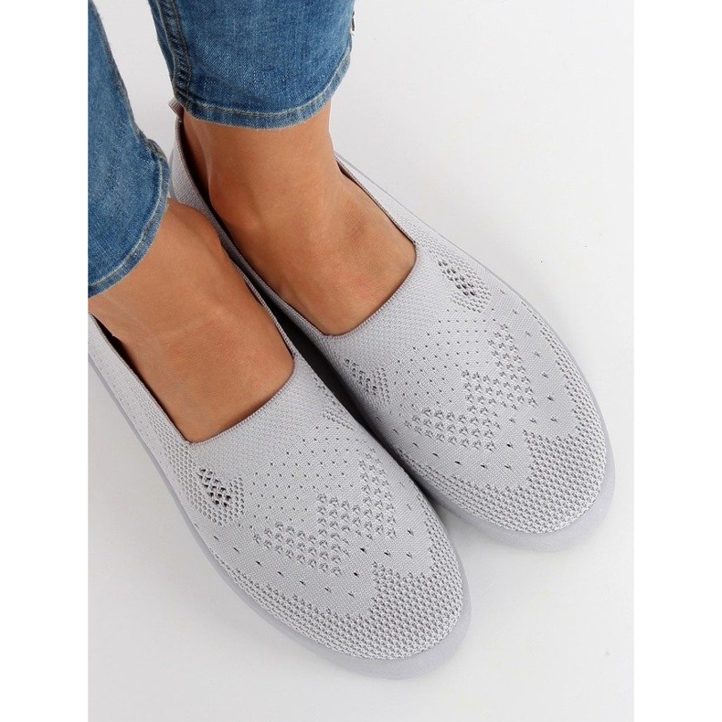 Tênis cinza perfurado JX63P cinza 1