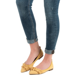 Corina Bailarinas de camurça com babado amarelo 1 Corina Bailarinas de camurça com babado amarelo 1