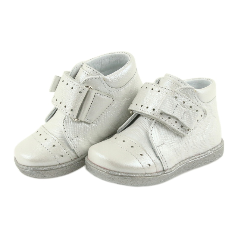 Calçados infantis de velcro Ren But 1535 com laço prateado prata 4 Calçados infantis de velcro Ren But 1535 com laço prateado prata 4