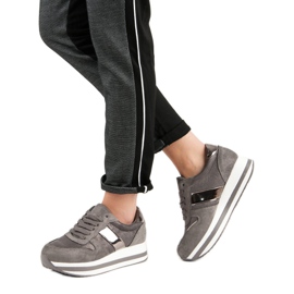 Bestelle Tênis cinza da moda 2