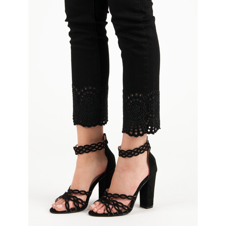 Laura Mode Sandálias Pretas em Bar preto 1