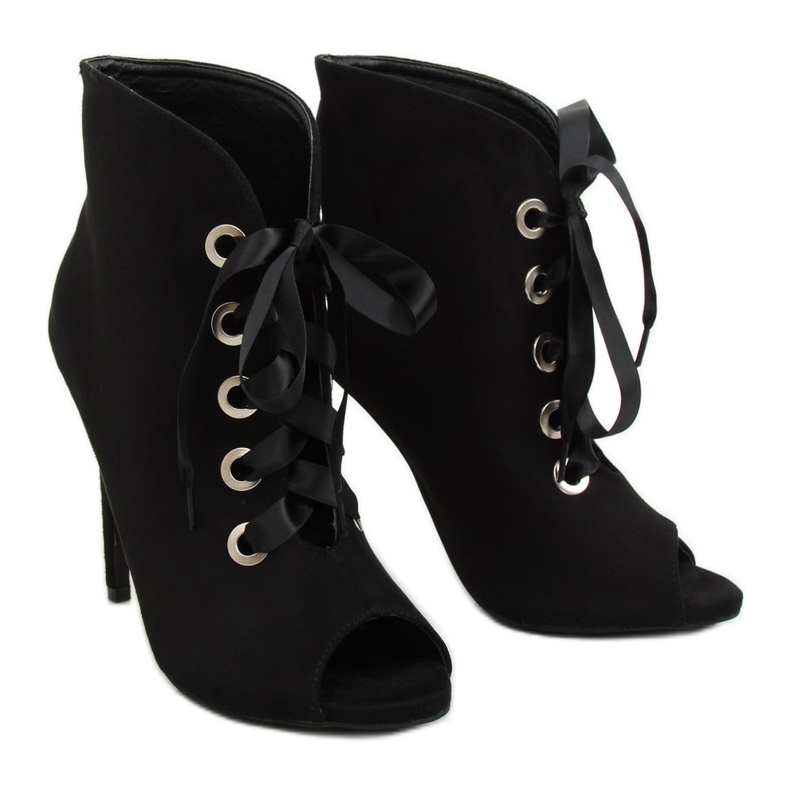 Botas pretas com dedos abertos 680-32 Pretas preto 1 Botas pretas com dedos abertos 680-32 Pretas preto 1