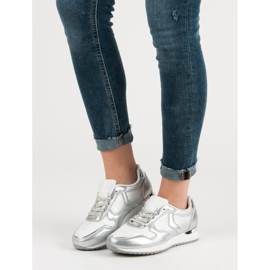 Calçados esportivos casuais cinza 2