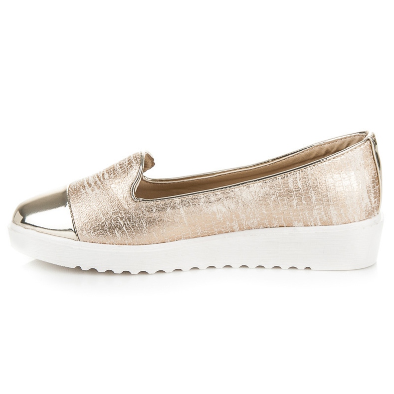 Nio Nio Senhores de ouro na plataforma dourado 1