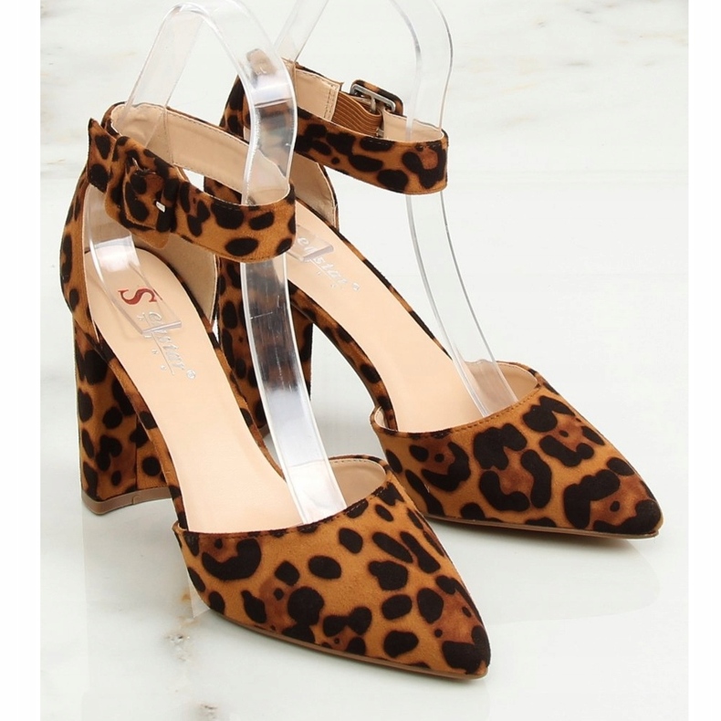 Bombas no poste leopardo SY33P Leopard castanho 1 Bombas no poste leopardo SY33P Leopard castanho 1