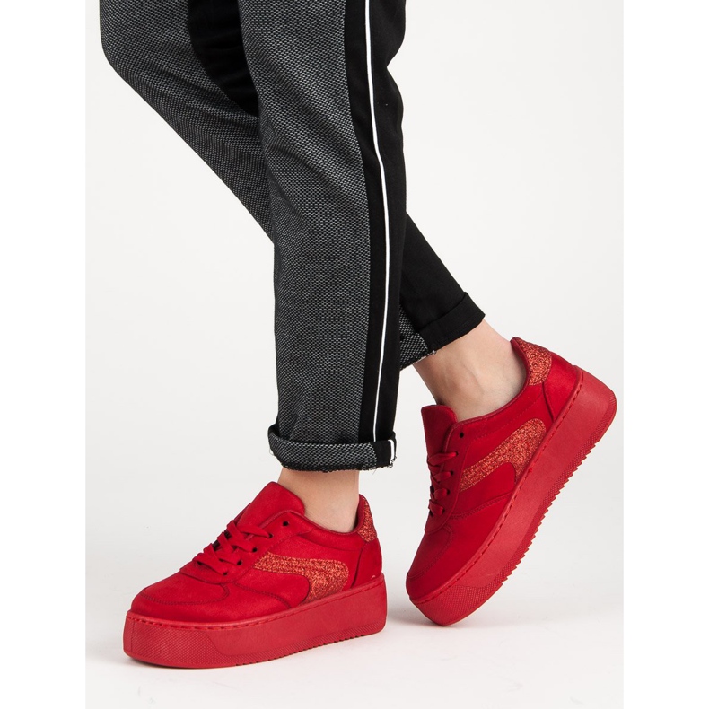 Calçados esportivos de camurça vermelho 2