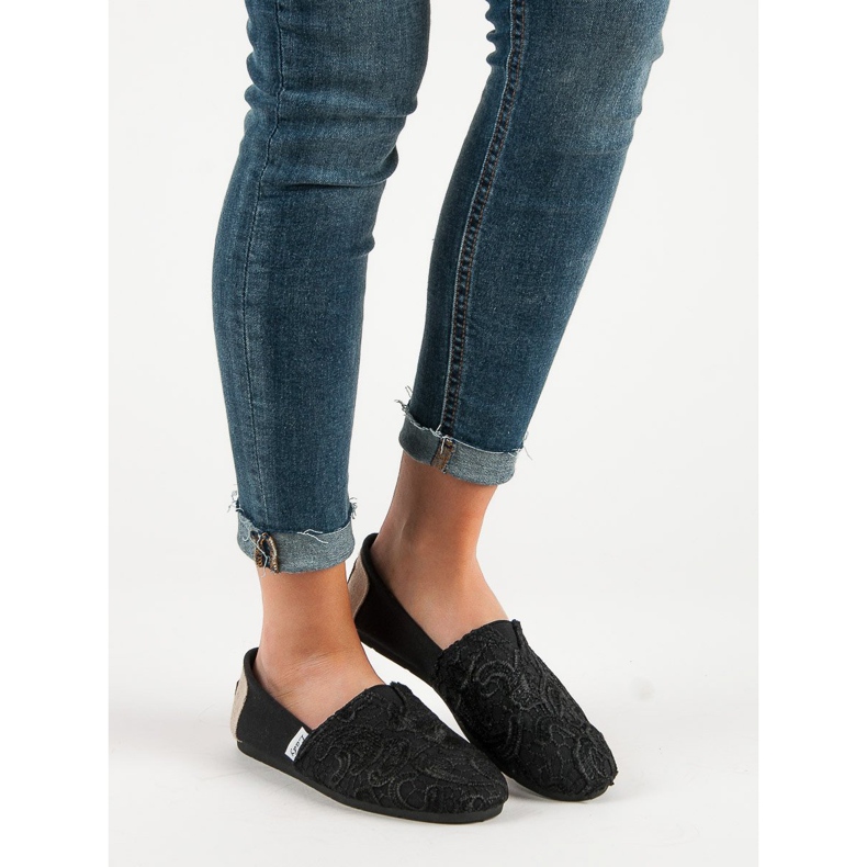 L. Day Slipons com padrão preto 1