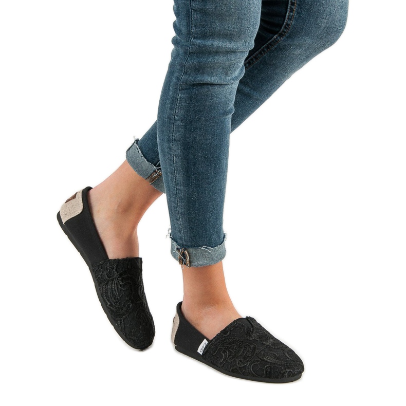 L. Day Slipons com padrão preto 2