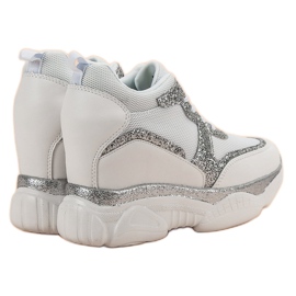 Tênis VICES com brocado branco 2