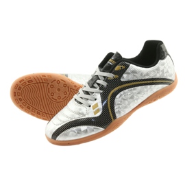 Pavilhão esportivo American Club em prata 5