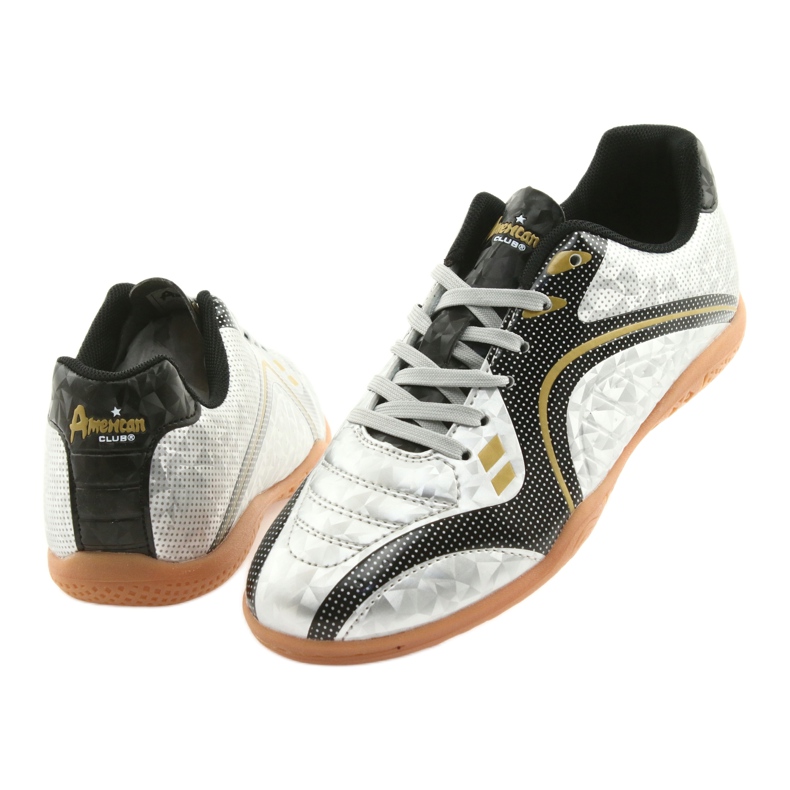 Pavilhão esportivo American Club em prata 4