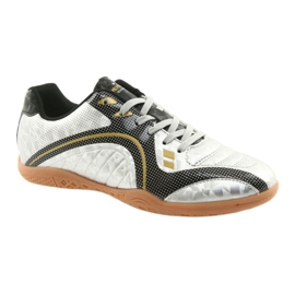 Pavilhão esportivo American Club em prata 1