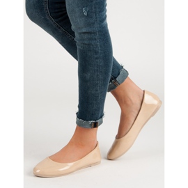 Bailarinas lacadas VICES marrom 2