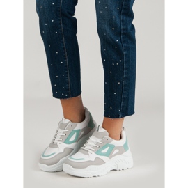 Tênis na plataforma branco 2