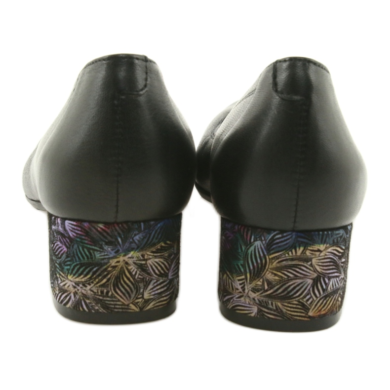 Arka Bombas de couro feminino preto 5627 5