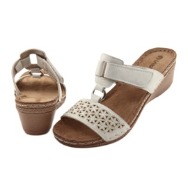 Chinelos de velcro de lantejoulas bege Inblu NA03 4