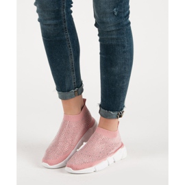 Calçados esportivos têxteis com cristais rosa 1 Calçados esportivos têxteis com cristais rosa 1