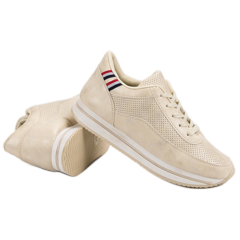 Calçados esportivos confortáveis marrom 2