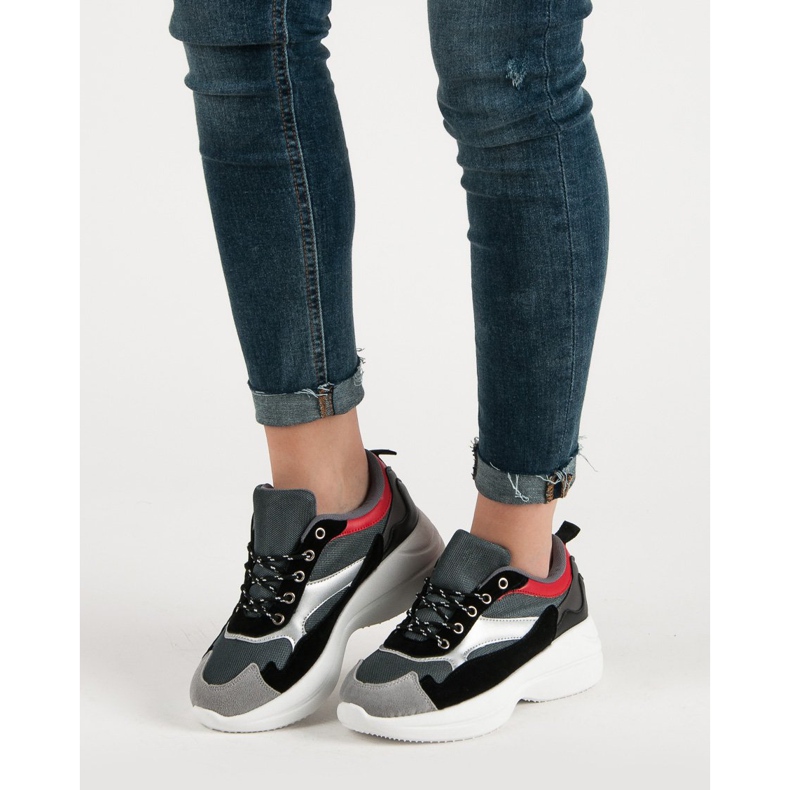 Calçado elegante na plataforma cinza multicolorido 1