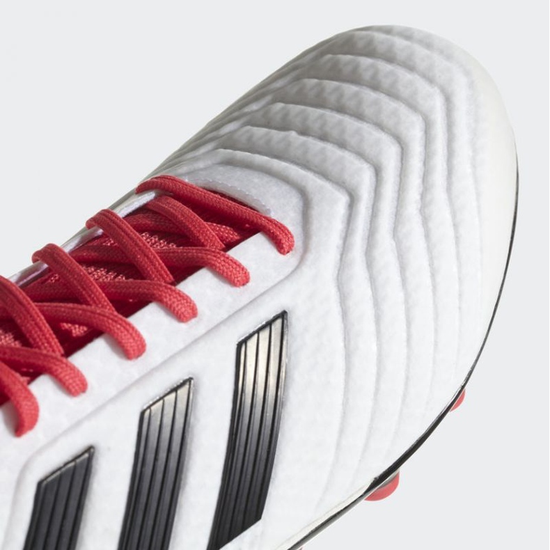 Chuteira Adidas Predator 18.3 Ag M CP9307 branco branco 1