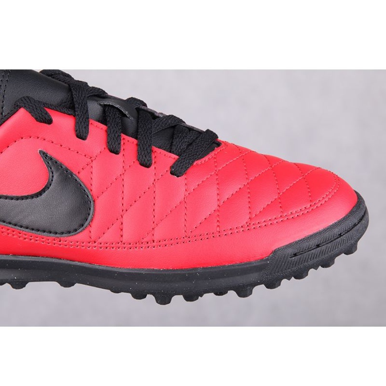 Chuteiras Nike Majestry Tf Jr AQ7896-600 vermelho vermelho 1
