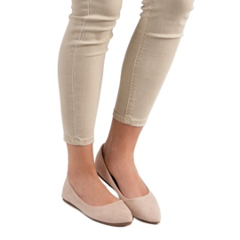 Seastar Bailarina no Spitz castanho 2