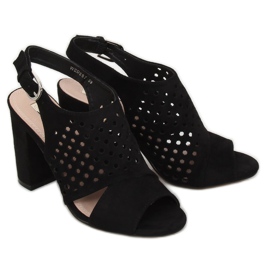 Sandálias pretas com orifícios WED557 Negro preto 2