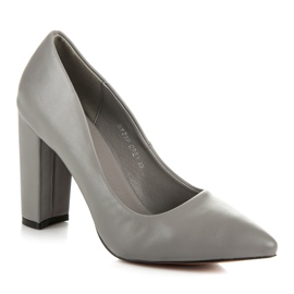 Seastar Bombas em um pilar cinza 2