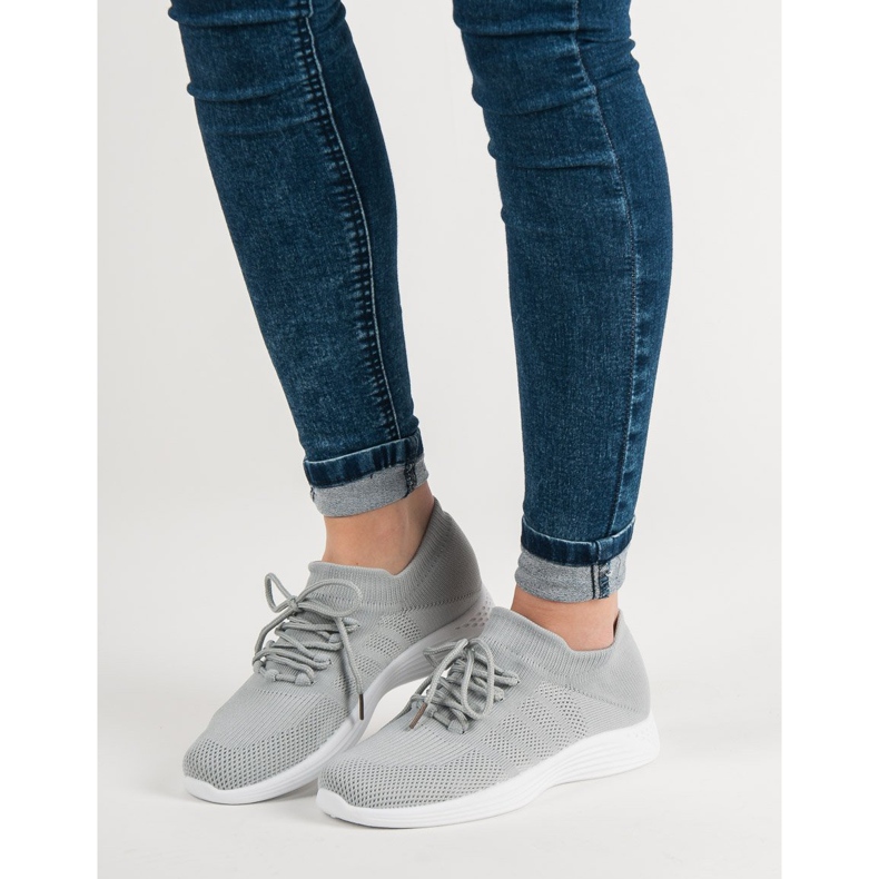 Calçado Têxtil Desportivo cinza 1