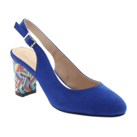 Sandálias no post Sergio Leone 788 microfone índigo azul 1