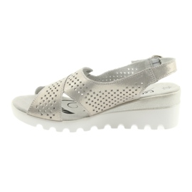 Sandálias femininas douradas na cunha Filippo 729 dourado 1