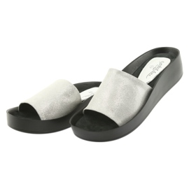 Chinelos com perfil prateado Filippo 768 cinza 3