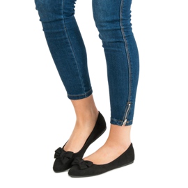 Ch. Creation Suede Ballerina In Spitz preto 1 Ch. Creation Suede Ballerina In Spitz preto 1