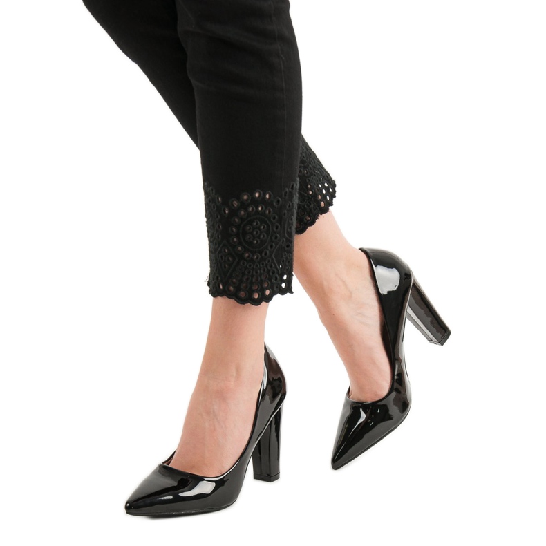 SHELOVET Bombas lacadas preto 2