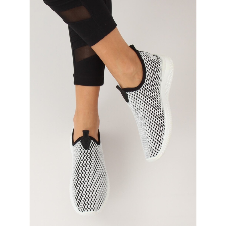 Calçados esportivos pretos B0-56 PRETO / BRANCO 1