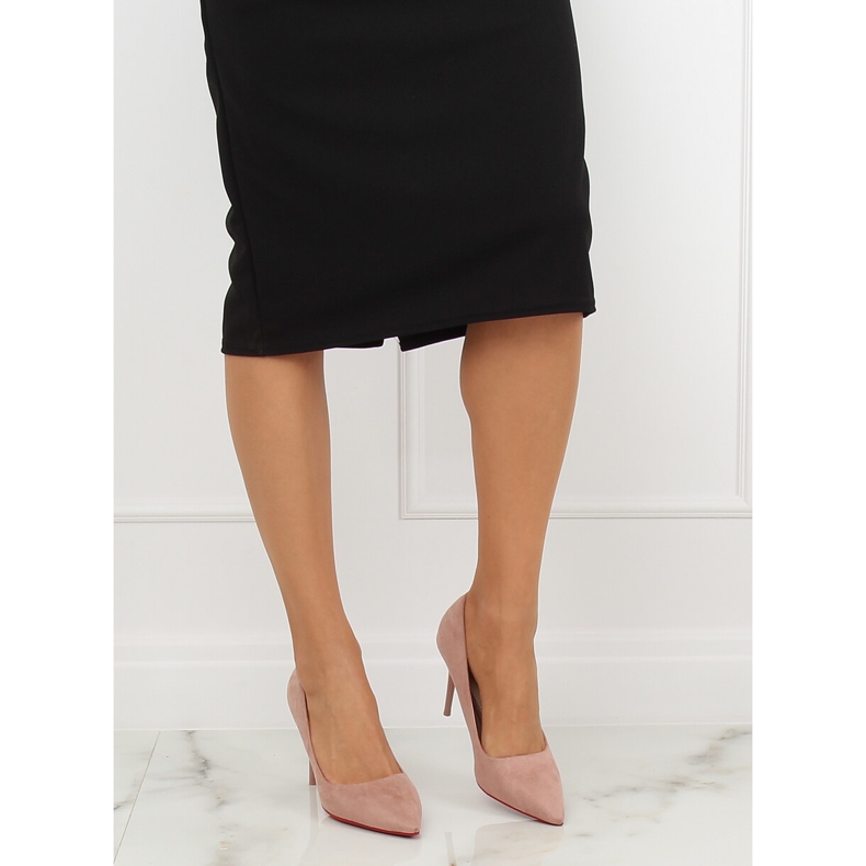 Bombas em um pino rosa E22369 rosa 1