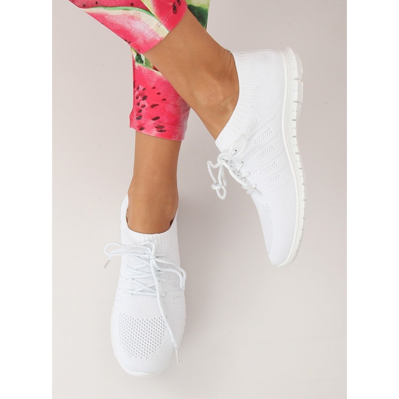 Sapatos esportivos brancos B111-10 Branco 2