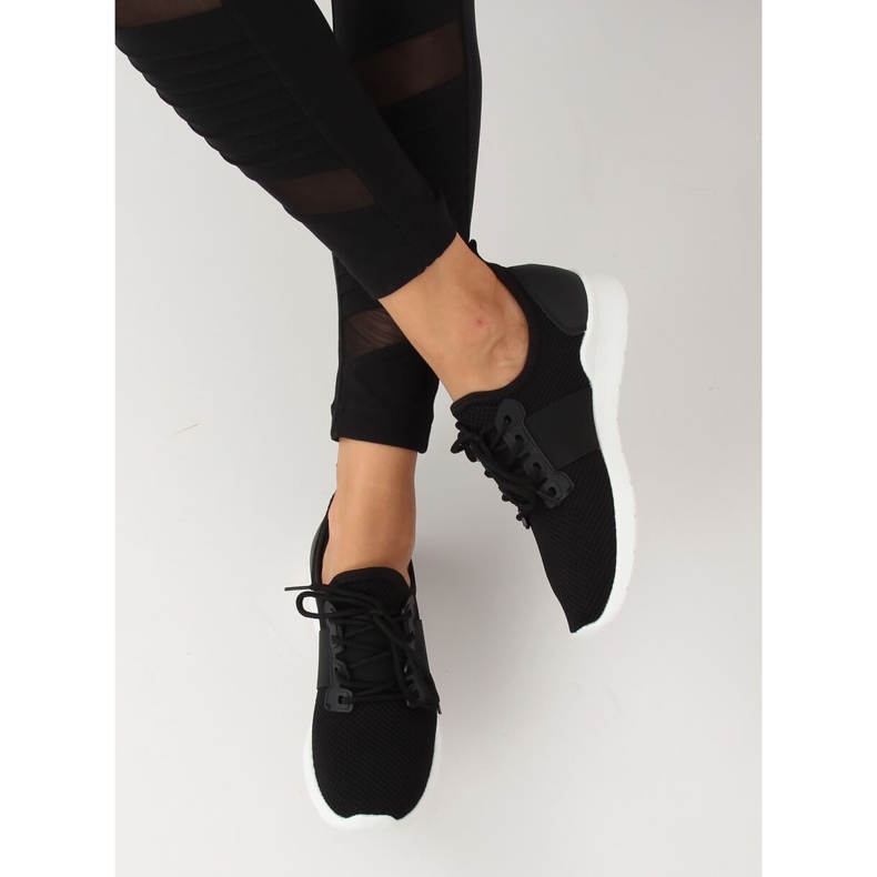 Sapatos esportivos pretos 7771-Y pretos 1