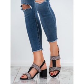 Goodin Sandálias de salto alto preto 2