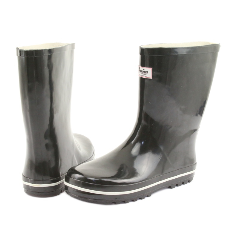 Galochas pretas não isoladas American Club branco preto 4